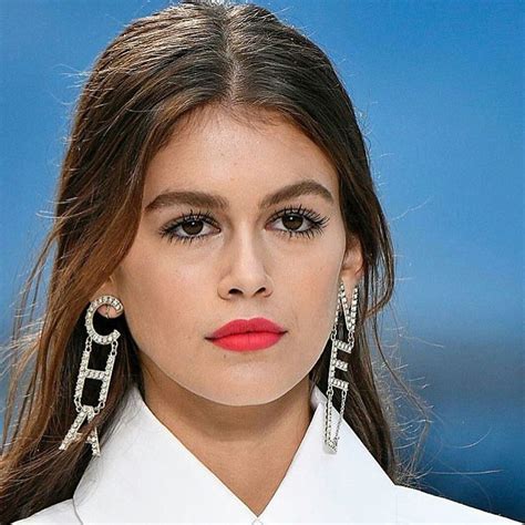 chanel earrings kaia gerber